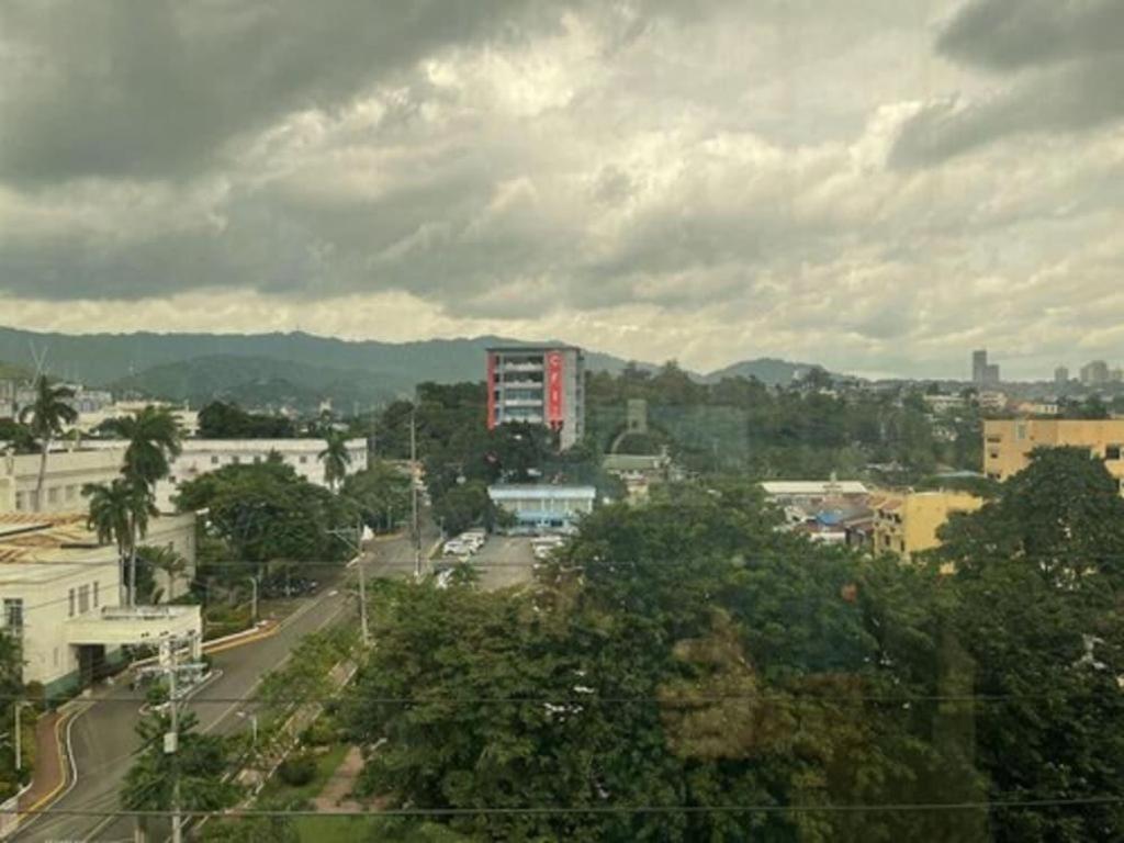 Capitol Central Hotel And Suites Cebu Exterior photo